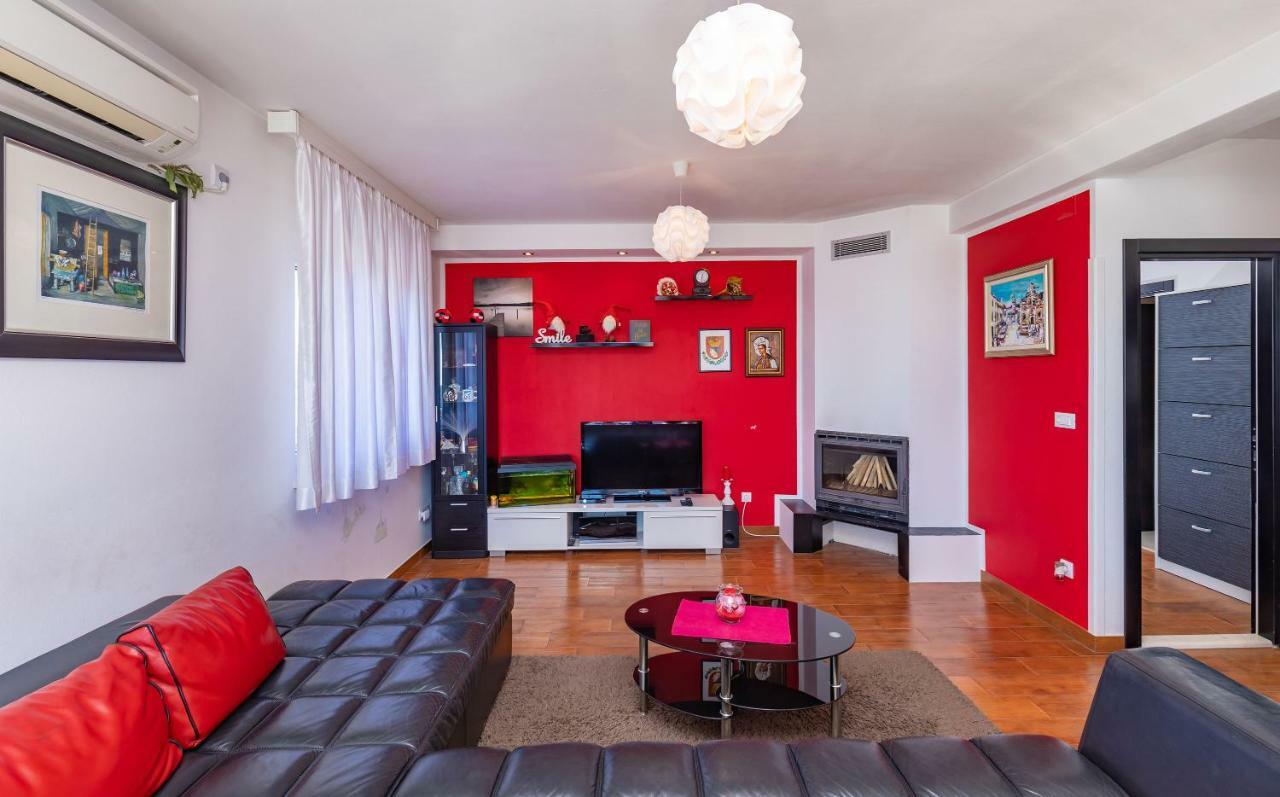 Apartment A&M Mlini Bagian luar foto
